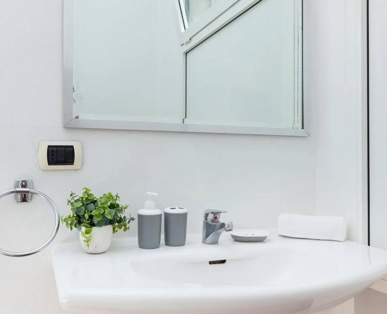 Appartamento Milan Comfy Flat Molino Italia